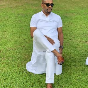 Meet your Posher, Ernest